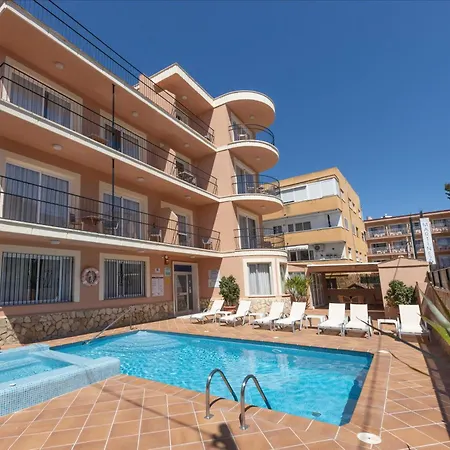 Martinez Apartments-3